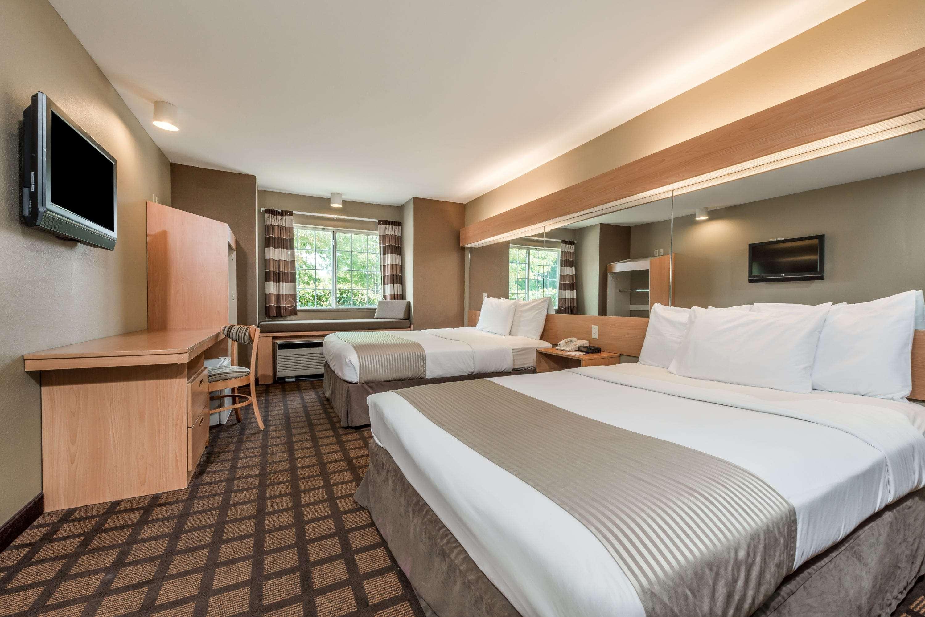 Microtel Inn & Suites By Wyndham West Chester Exteriör bild