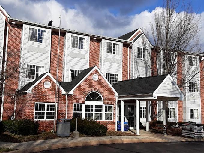 Microtel Inn & Suites By Wyndham West Chester Exteriör bild